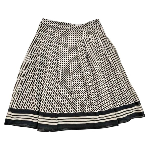 Talbots Women’s Size 8 A-Line Pleated Chiffon Lined Skirt Navy Cream Polyester - Picture 1 of 5